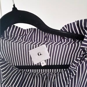 Chic Navy and White Striped Top